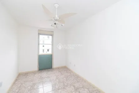 Apartamento com 2 Quartos para alugar, 59m² no Humaitá, Porto Alegre