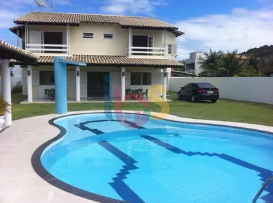 Casa com 5 Quartos à venda, 280m² no Olivença, Ilhéus