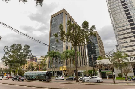 Imóvel Comercial à venda, 52m² no Centro Cívico, Curitiba
