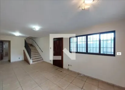 Casa com 3 Quartos à venda, 242m² no Jardim Prudência, São Paulo