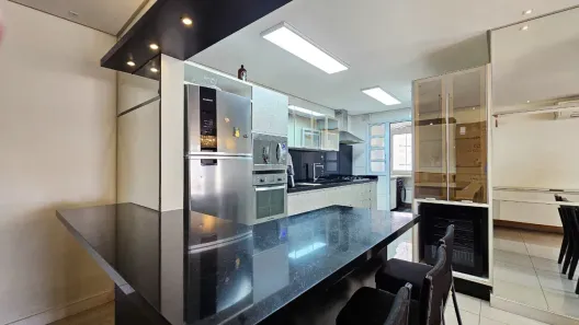 Apartamento com 4 Quartos à venda, 123m² no Itacorubi, Florianópolis