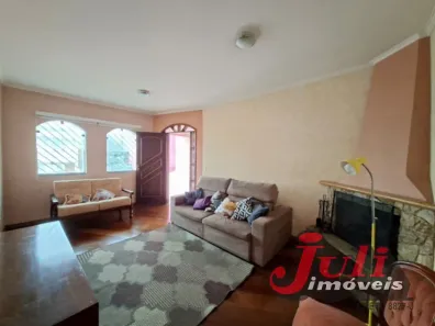 Sobrado com 3 Quartos à venda, 245m² no Vila Scarpelli, Santo André