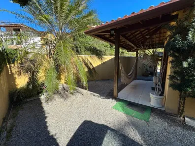 Casa com 2 Quartos à venda, 108m² no Manguinhos, Armação dos Búzios