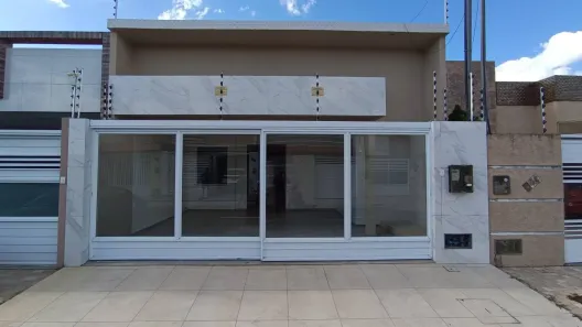 Casa com 3 Quartos à venda, 140m² no Anízio Amancio de Oliveira, Itabaiana