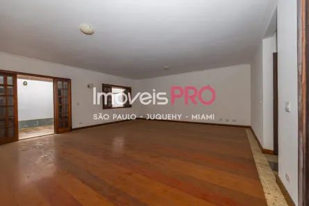 Casa de Condomínio com 4 Quartos para alugar, 200m² no Indianópolis, São Paulo