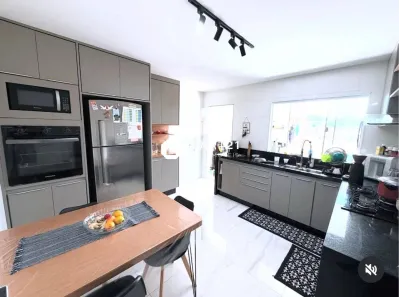 Casa com 2 Quartos à venda, 118m² no Água Limpa, Volta Redonda