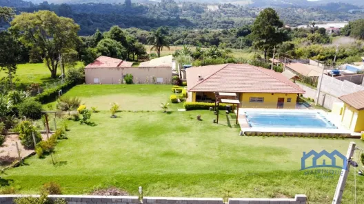 Fazenda/Sítio com 3 Quartos à venda, 1600m² no , Mairinque
