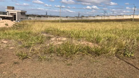 Lote/Terreno à venda, 352m² no Reserva Central Parque, Salto