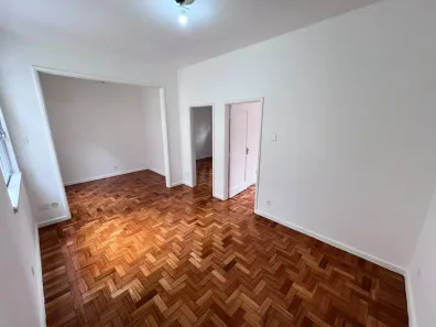 Apartamento com 2 Quartos para alugar, 75m² no Laranjeiras, Rio de Janeiro