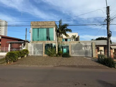 Sobrado com 3 Quartos à venda, 632m² no Annes, Passo Fundo
