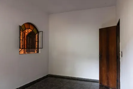 Casa com 4 Quartos à venda, 240m² no Dom Bosco, Belo Horizonte