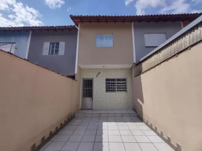 Sobrado com 2 Quartos à venda, 60m² no Vila Caputera, Mogi das Cruzes