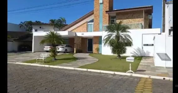 Casa de Condomínio com 5 Quartos à venda, 810m² no Jardim Acapulco, Guarujá
