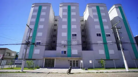 com 2 Quartos para alugar, 52m² no Centro, Pelotas