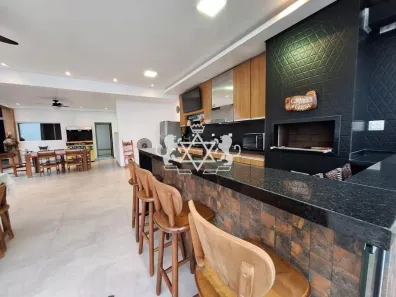 Sobrado com 5 Quartos à venda, 306m² no Jardim Jaqueira, Caraguatatuba