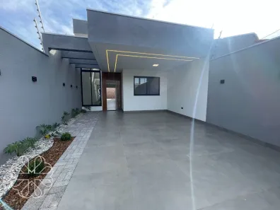 Casa com 2 Quartos à venda, 124m² no Parque das Bandeiras, Maringá