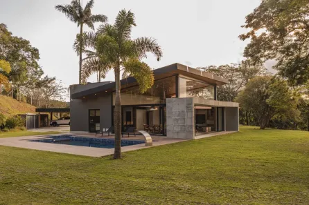 Casa com 4 Quartos à venda, 553m² no Freguesia da Escada, Guararema