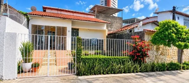 Casa com 2 Quartos para alugar, 90m² no Tamarineira, Recife