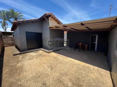 Casa com 2 Quartos à venda, 65m² no Jardim Europa, Uberlândia