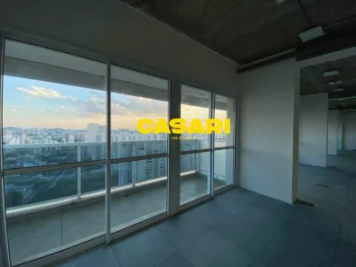 Sala Comercial para alugar, 325m² no Baeta Neves, São Bernardo do Campo