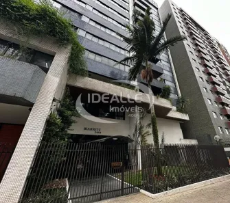 Apartamento com 4 Quartos para alugar, 263m² no Centro, Curitiba