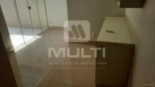Ponto Comercial com 1 Quarto para alugar, 135m² no Saraiva, Uberlândia