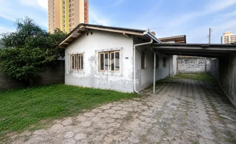Casa com 2 Quartos para alugar, 70m² no Fazendinha, Itajaí