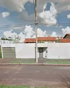 Casa com 1 Quarto para alugar, 160m² no Morada da Colina, Uberlândia
