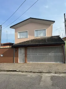 Sobrado com 3 Quartos à venda, 170m² no Residencial São Paulo, Jacareí