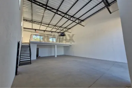Galpão/Depósito/Armazém para alugar, 190m² no Santa Claudina, Vinhedo