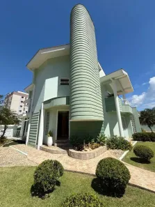 Casa com 3 Quartos à venda, 256m² no Barra do Rio Cerro, Jaraguá do Sul