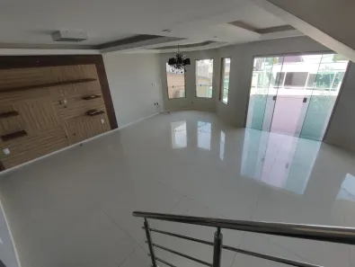 Casa de Condomínio com 3 Quartos à venda, 380m² no Lagoa, Macaé