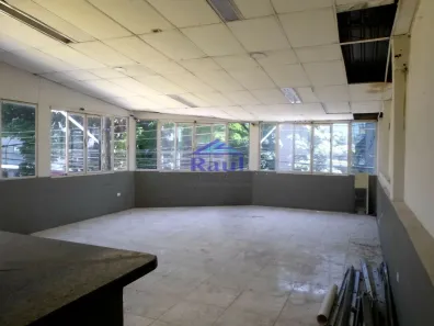 Prédio Comercial para alugar, 180m² no Santo Amaro, São Paulo