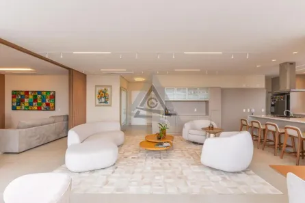 Apartamento com 3 Quartos à venda, 256m² no Cambuí, Campinas