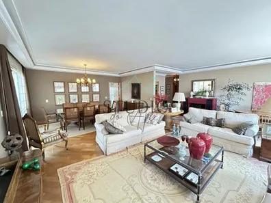Apartamento com 3 Quartos à venda, 210m² no Santa Cecília, São Paulo