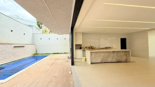 Casa de Condomínio com 5 Quartos à venda, 301m² no Jardins Valência, Goiânia