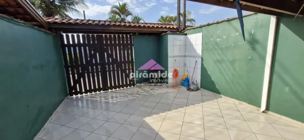 Casa com 2 Quartos à venda, 66m² no Jardim dos Sindicatos, Caraguatatuba