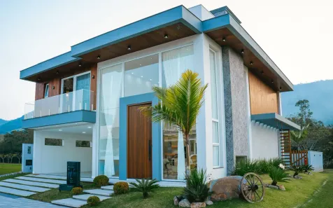 Casa de Condomínio com 5 Quartos à venda, 411m² no Ratones, Florianópolis
