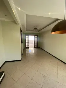 Casa de Condomínio com 3 Quartos à venda, 110m² no Jardim Simus, Sorocaba