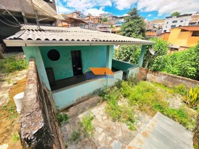 Casa com 2 Quartos à venda, 130m² no Aparecida, Belo Horizonte