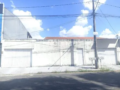 Lote/Terreno à venda, 330m² no Santa Mônica, Uberlândia