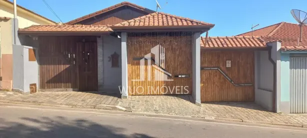 Sobrado com 3 Quartos à venda, 220m² no Centro, Santa Branca