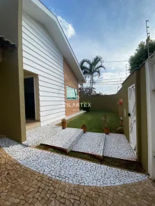 Casa com 3 Quartos à venda, 165m² no São Pedro, Londrina