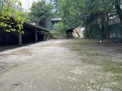 Prédio Comercial para alugar, 960m² no Liberdade, São Paulo