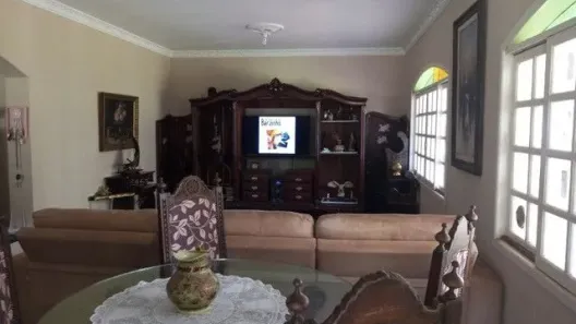 Fazenda/Sítio com 3 Quartos à venda, 280m² no Jardim Boa Vista, Hortolândia