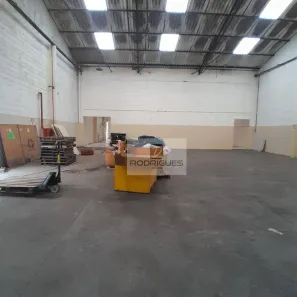 Galpão/Depósito/Armazém para alugar, 1750m² no Campanário, Diadema