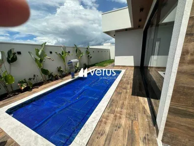 Casa de Condomínio com 4 Quartos à venda, 300m² no Granja Marileusa, Uberlândia