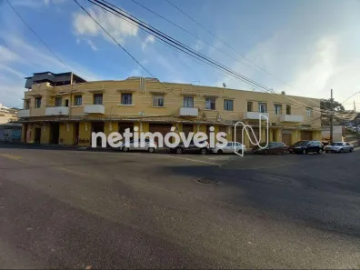 Prédio Comercial com 12 Quartos à venda, 450m² no Floresta, Belo Horizonte