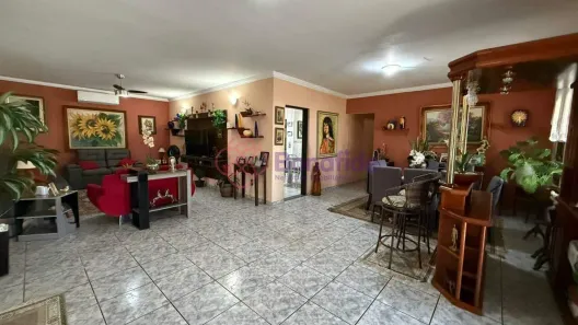 Fazenda/Sítio com 3 Quartos à venda, 630m² no Poste, Jundiaí