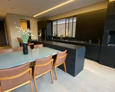 Casa de Condomínio com 3 Quartos à venda, 297m² no Jardim Botânico, Uberlândia